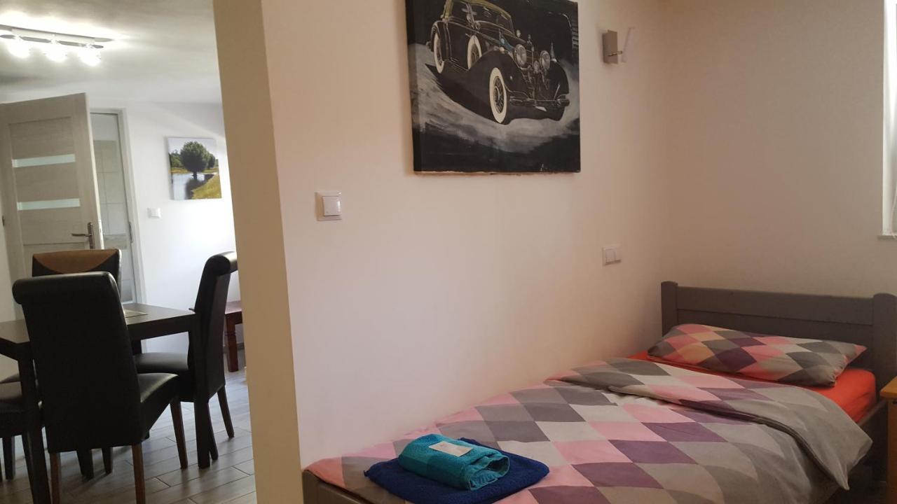 Alpaka-Ranczo Aff Villa Pulawy Bagian luar foto