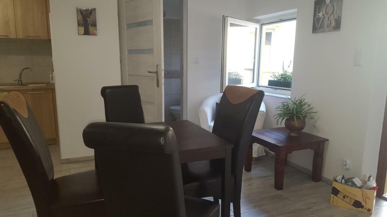 Alpaka-Ranczo Aff Villa Pulawy Bagian luar foto