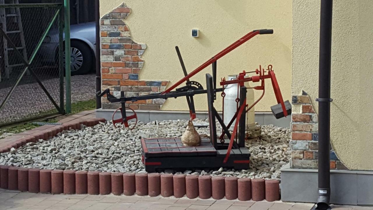 Alpaka-Ranczo Aff Villa Pulawy Bagian luar foto